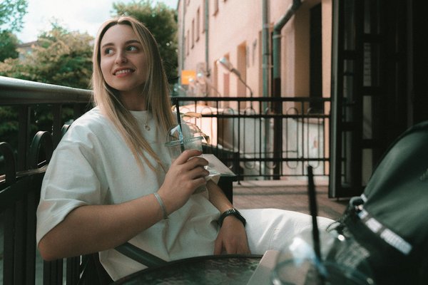 L'Impression du Statut Social à Travers les Pages Littéraires : Une Analyse Profonde